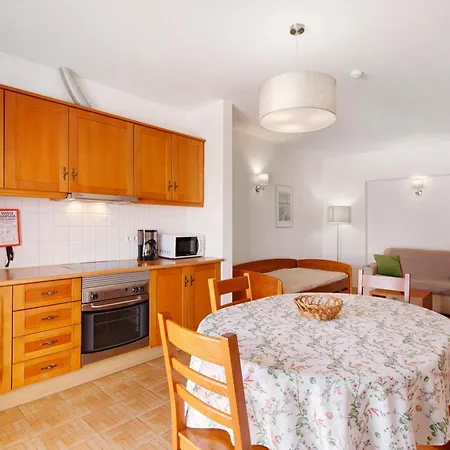 Mira Parque Apartman *