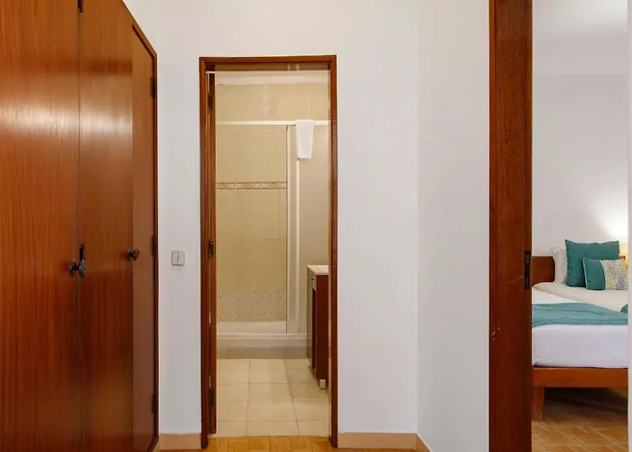 Mira Parque Apartman *