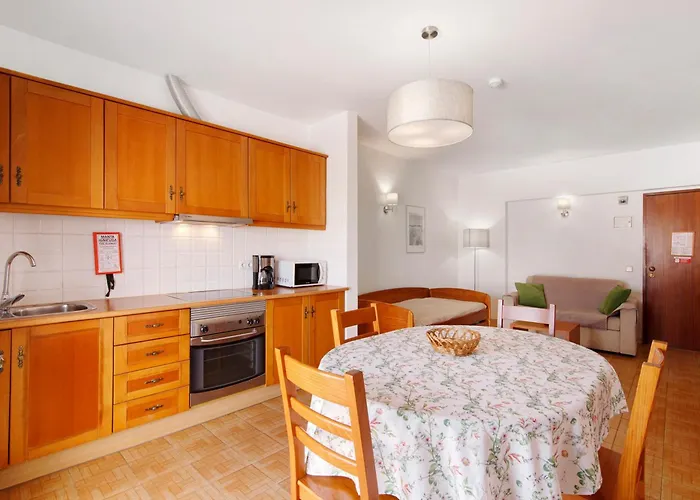 Mira Parque Apartman *